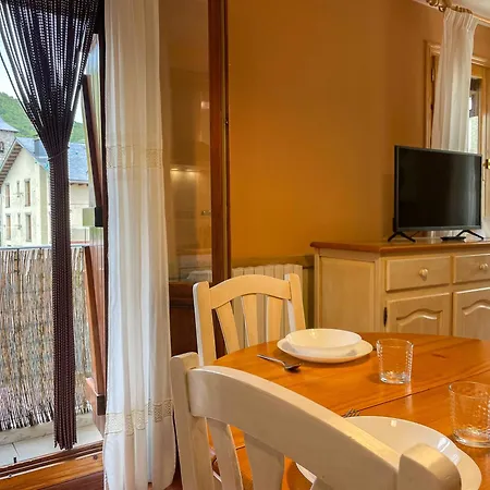 Biescas 3000 Apartment